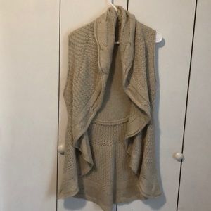 Sleeveless Cardigan